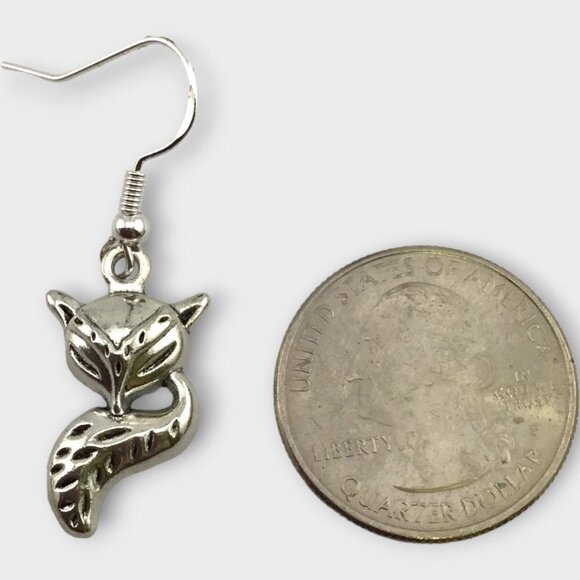 Silver Fox Earrings 925 Sterling Silver Fishhook Ear Wires - Picture 4 of 7